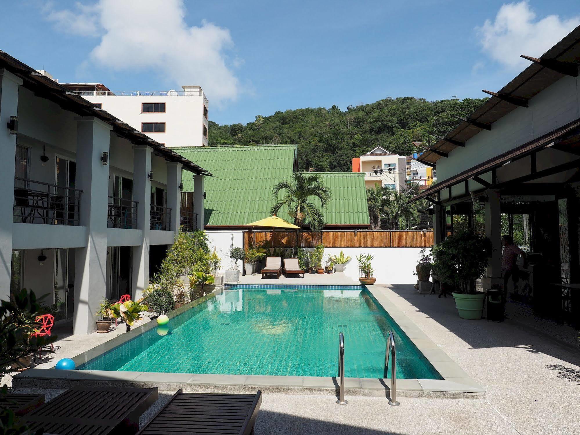 芭东鸟巢度假村 Patong 外观 照片